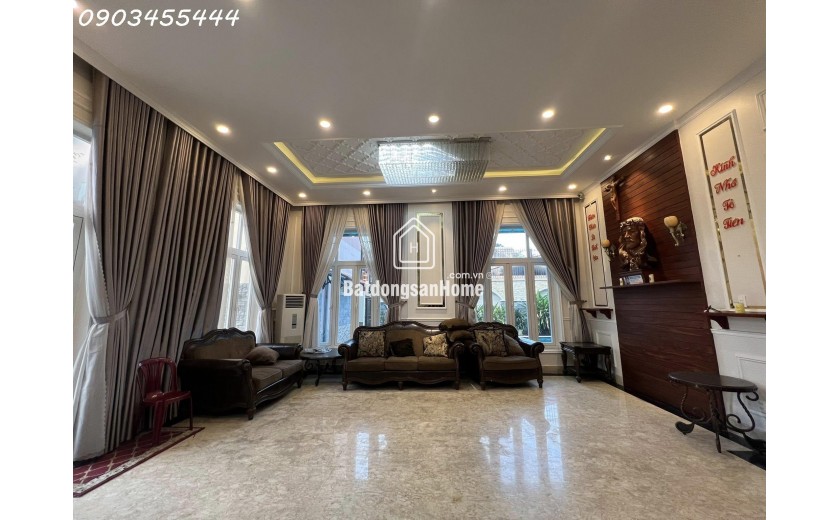 Bán biệt thự đường Tam Châu Thủ Đức, 427m2, 4 tầng, nội thất gỗ quý, 39.5 tỷ